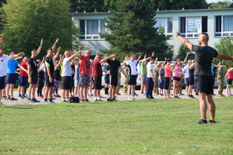 Ezredfutást tartott a fehérvári MH 43. Nagysándor József ezred alakulata